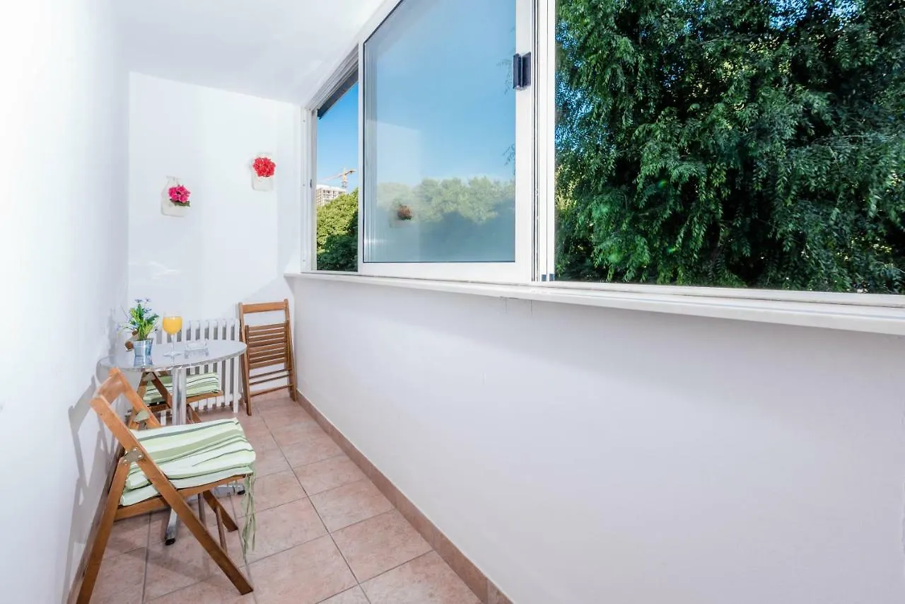 Summer Dream Apartment Split