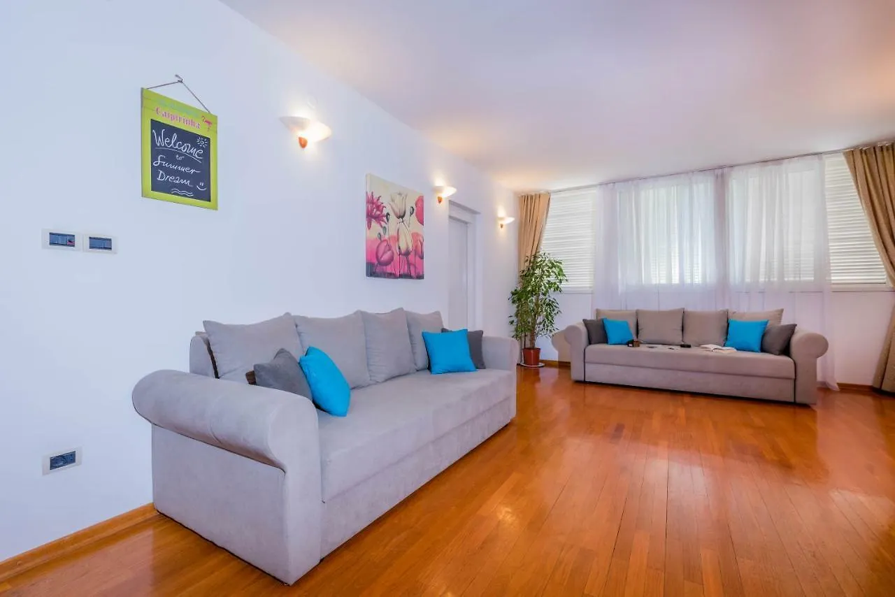 Summer Dream Apartment Split