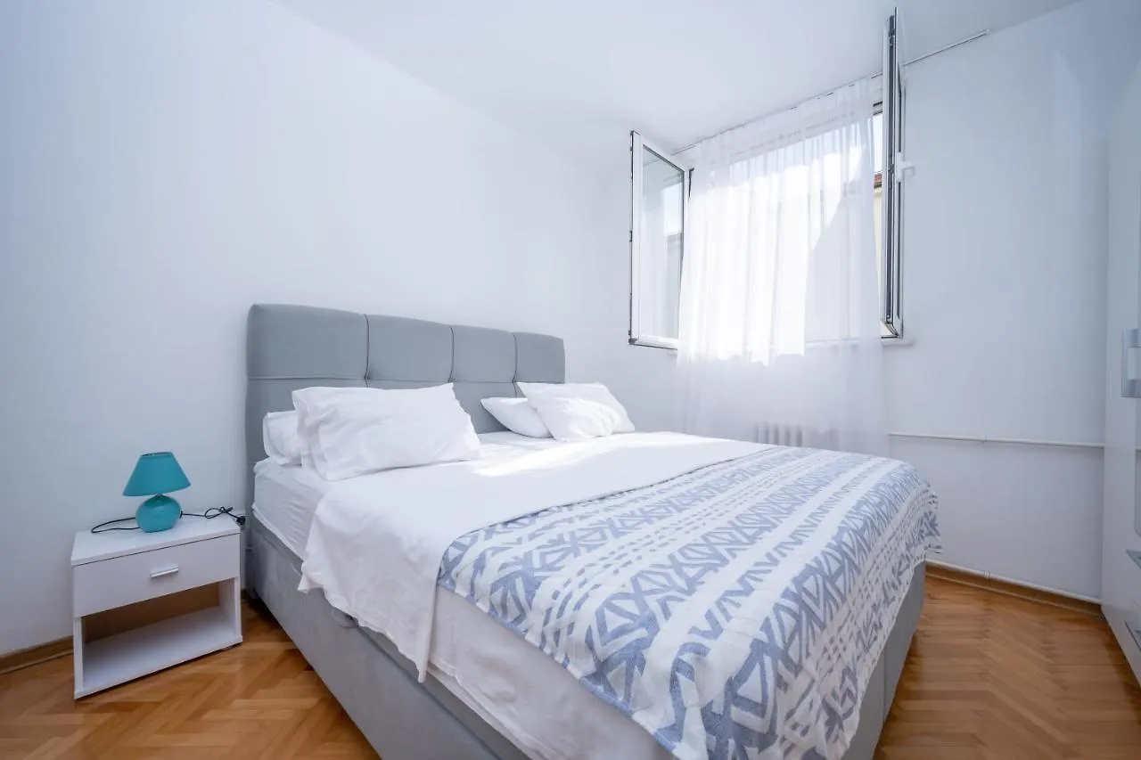 Summer Dream Apartment Split
