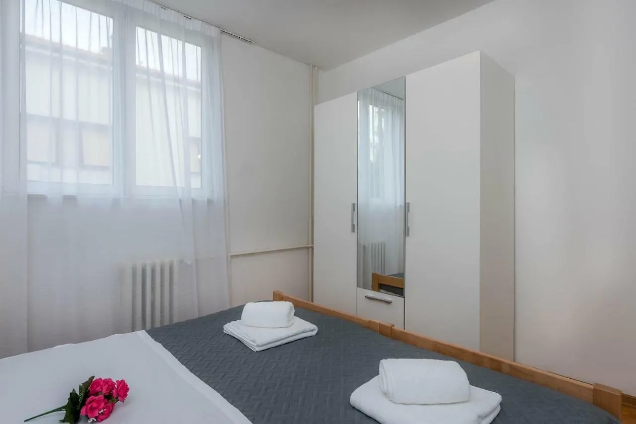 Summer Dream Apartment Split